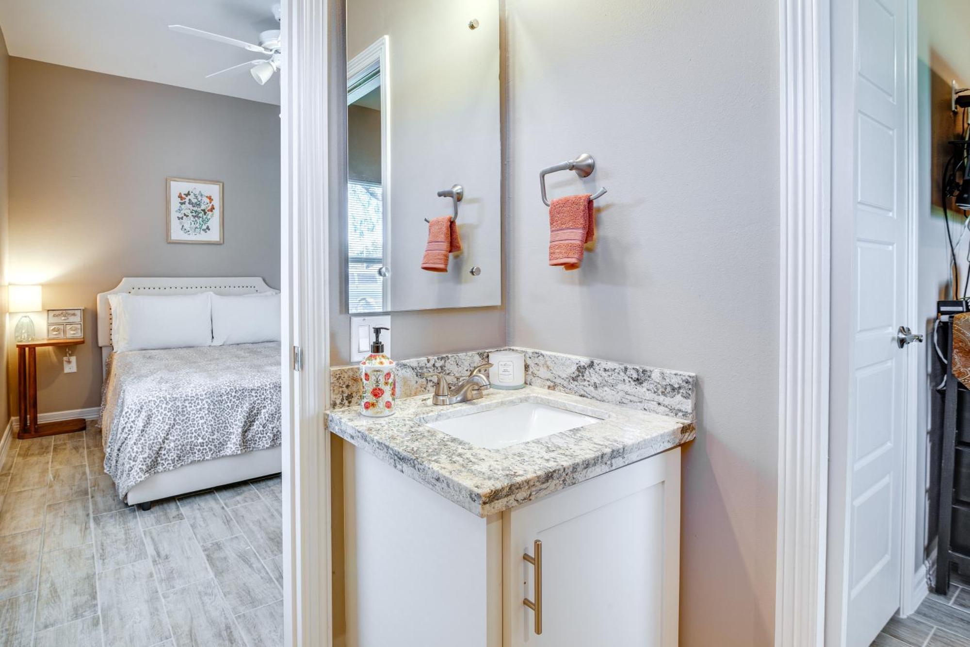 Pet-Friendly Brownsville Apartment With Yard! Extérieur photo